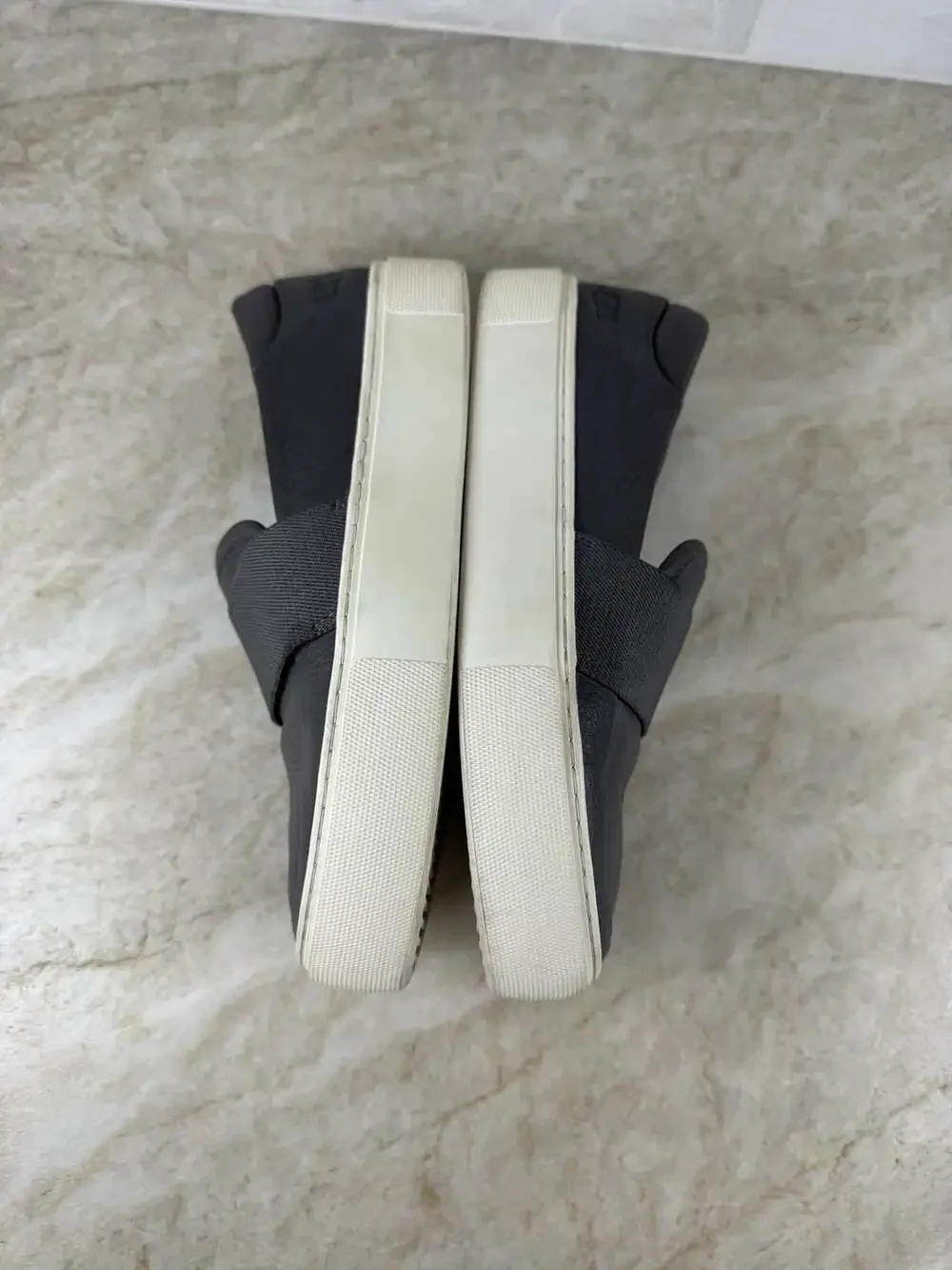 UGG Chayze Gray Leather Slip On Sneakers Women’s Size 5 Platform Casual Shoes - Picture 11 of 12